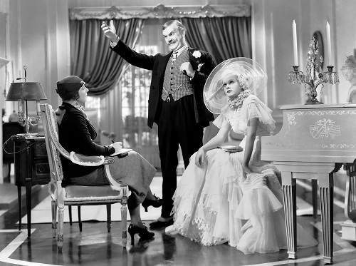 Lola Burns (Jean Harlow) is understandably weary of her father (Frank Morgan, aka The Wizard of Oz) in Bombshell