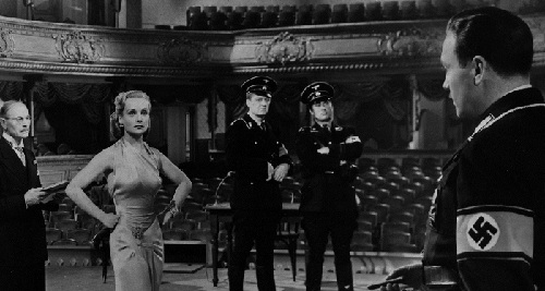 Carole Lombard commands the Warsaw stage in To Be or Not to Be.